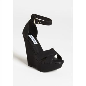 Steve Madden wedges